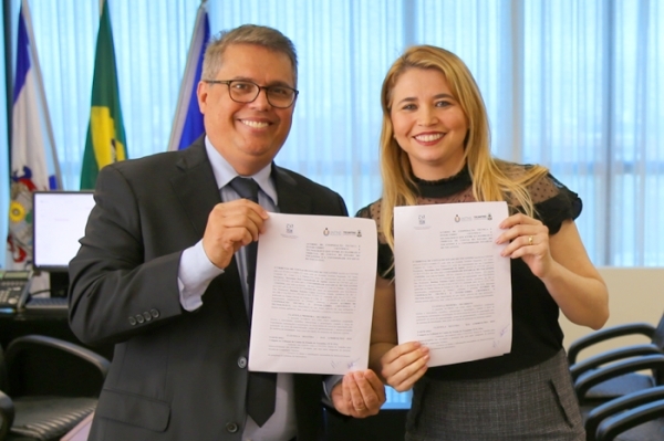 TCE/TO e Unitins firmam acordo de cooperação técnica