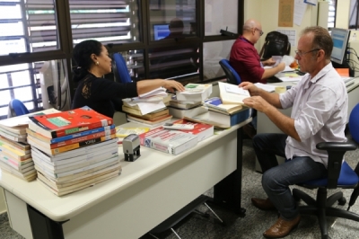 Acervo da biblioteca do TCE/TO passa por atualização