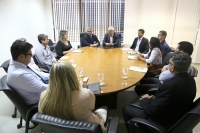 Equipe de transi&ccedil;&atilde;o do TCE/TO participa de reuni&atilde;o