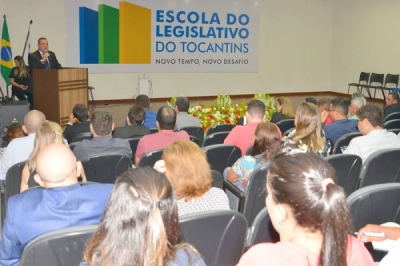 TCE/TO participa da abertura do ano da Escola do Legislativo