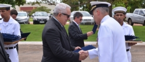 Marinha concede homenagem a conselheiro vice-presidente