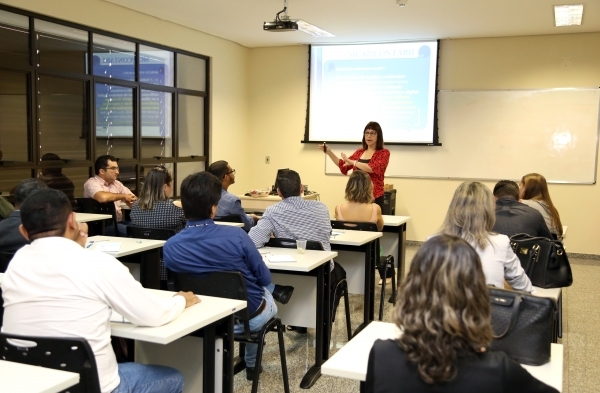 Curso sobre Sicap-Contábil orienta contadores e responsáveis pela administração financeira do Estado